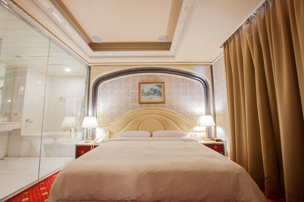 טאיצ'ונג Mila Hotel מראה חיצוני תמונה